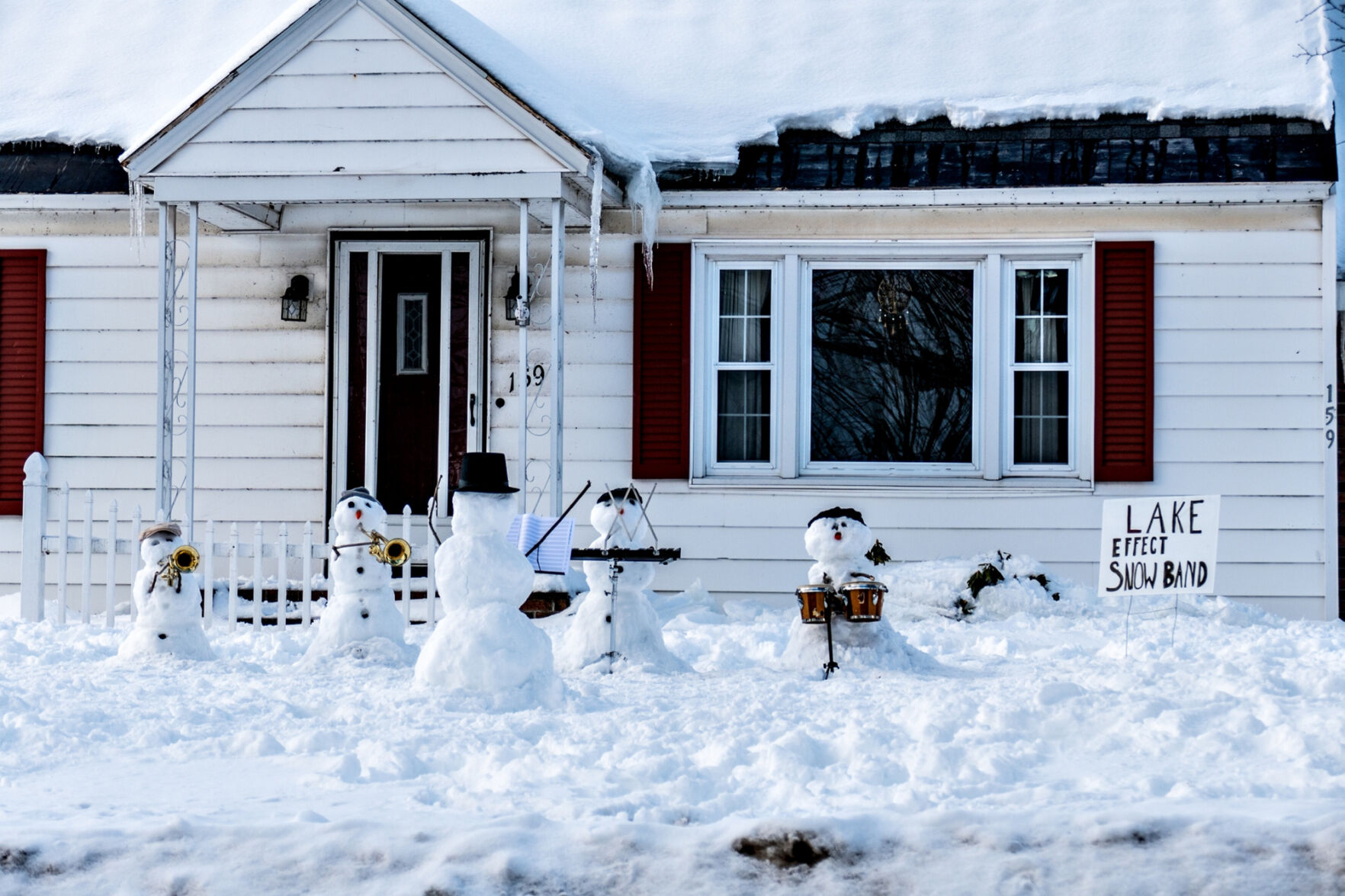 Snowmen take over the city Contest winners announced